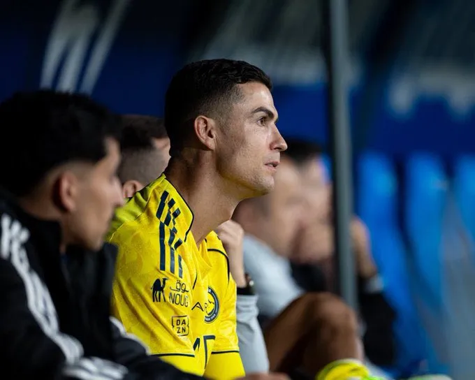 华体会体育平台-沙特体育：C罗腿筋有些许伤势，会和利雅得胜利沟通是否出战